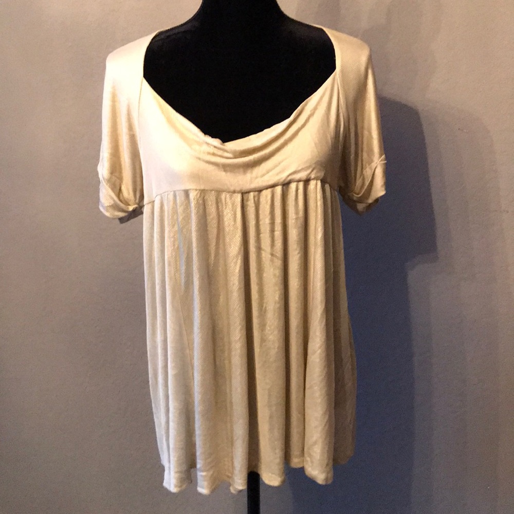 EUC Diane Von Furstenberg blouse